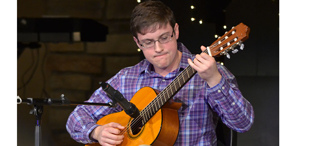 VIDEO: Carson Gritton’s classical guitar at 2015 Hold On Talent Slam