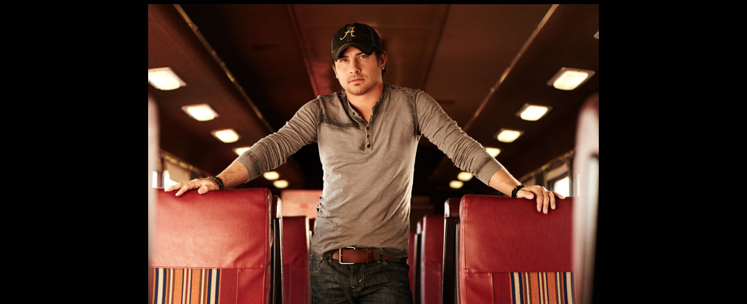 John Michael Montgomery will take the stage Friday night at The Murphy Theater to aid wounded vets