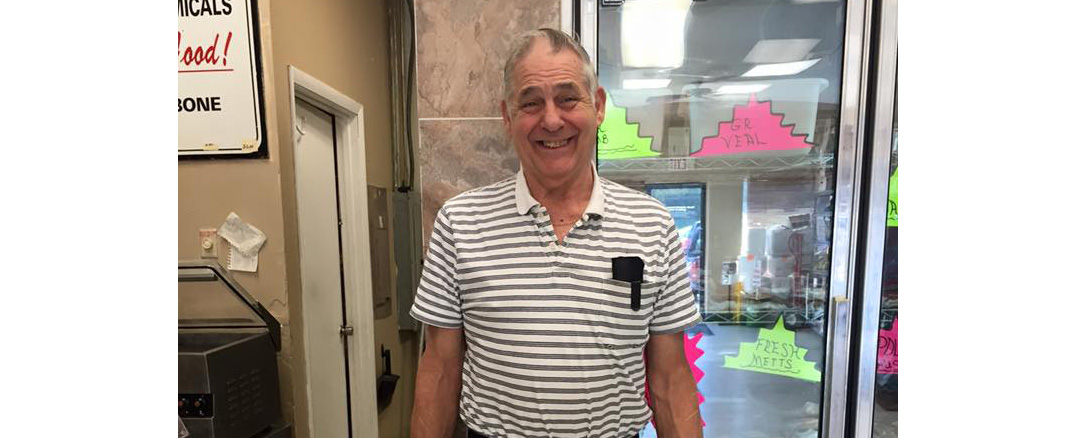 Ron’s Grooms helps L.I.F.E. food pantry provide Thanksgiving and Christmas meals