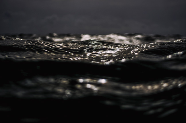 Dark-Waves