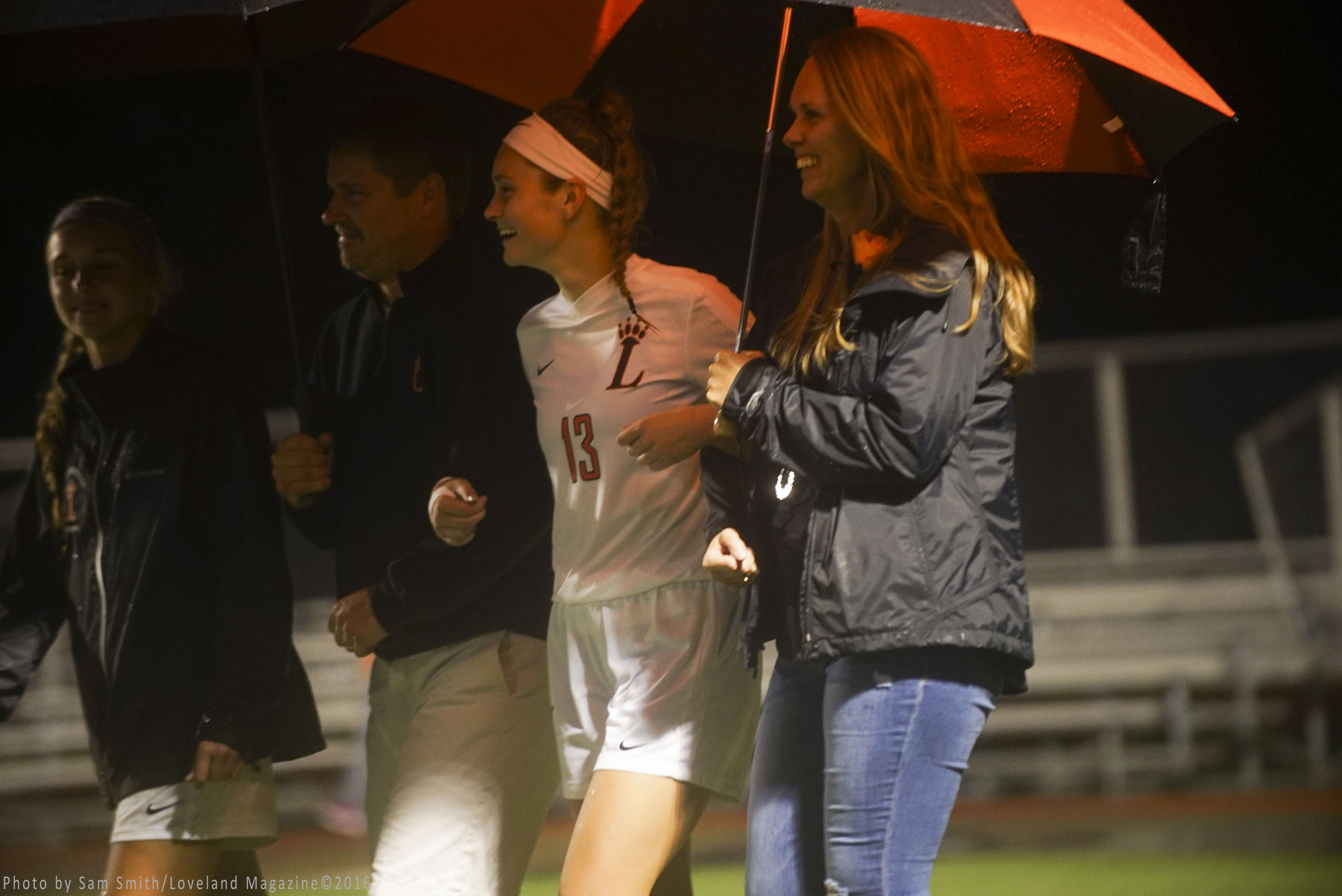 girlssoccer9-28-16-13