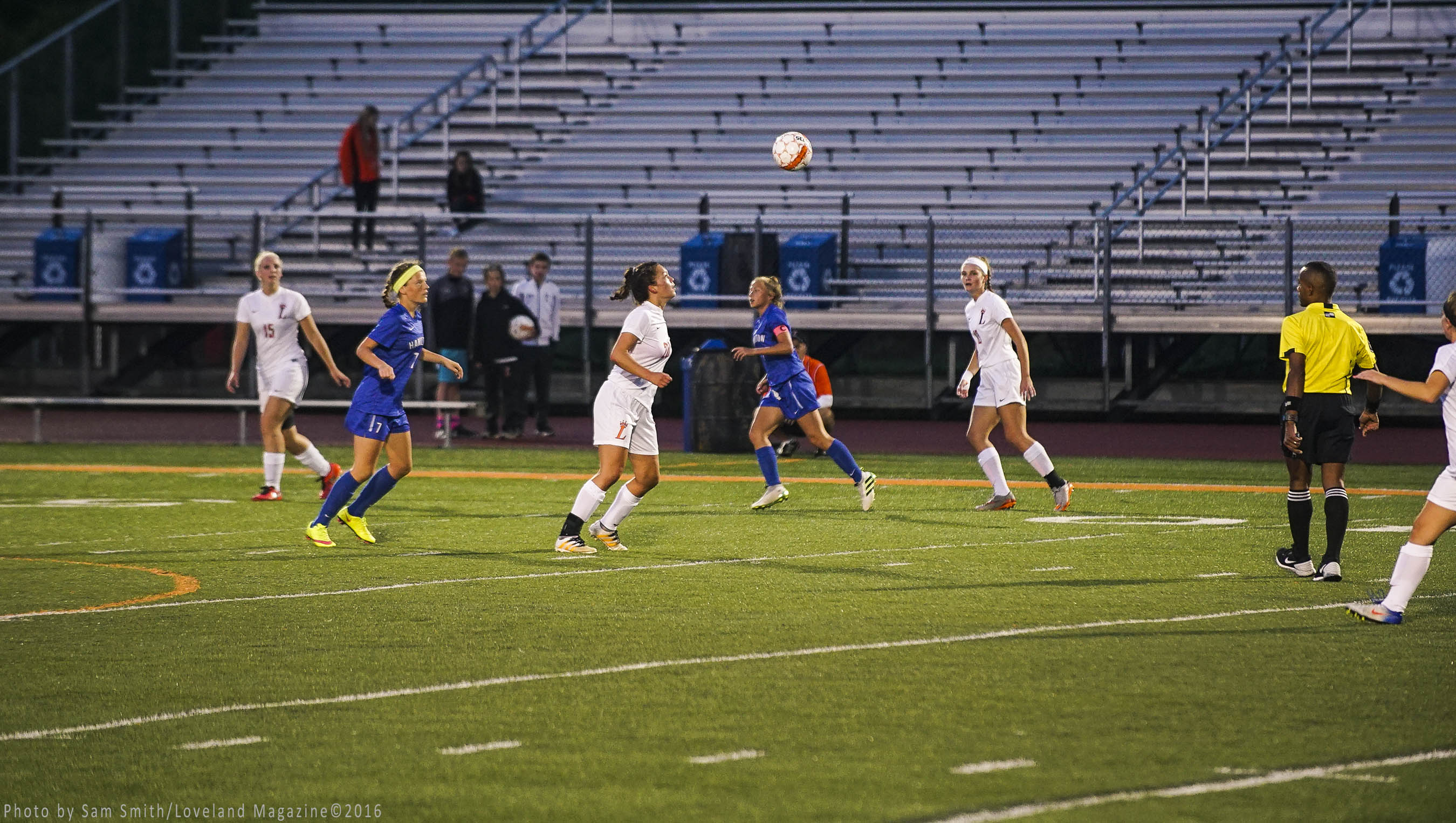 girlssoccer9-28-16-3