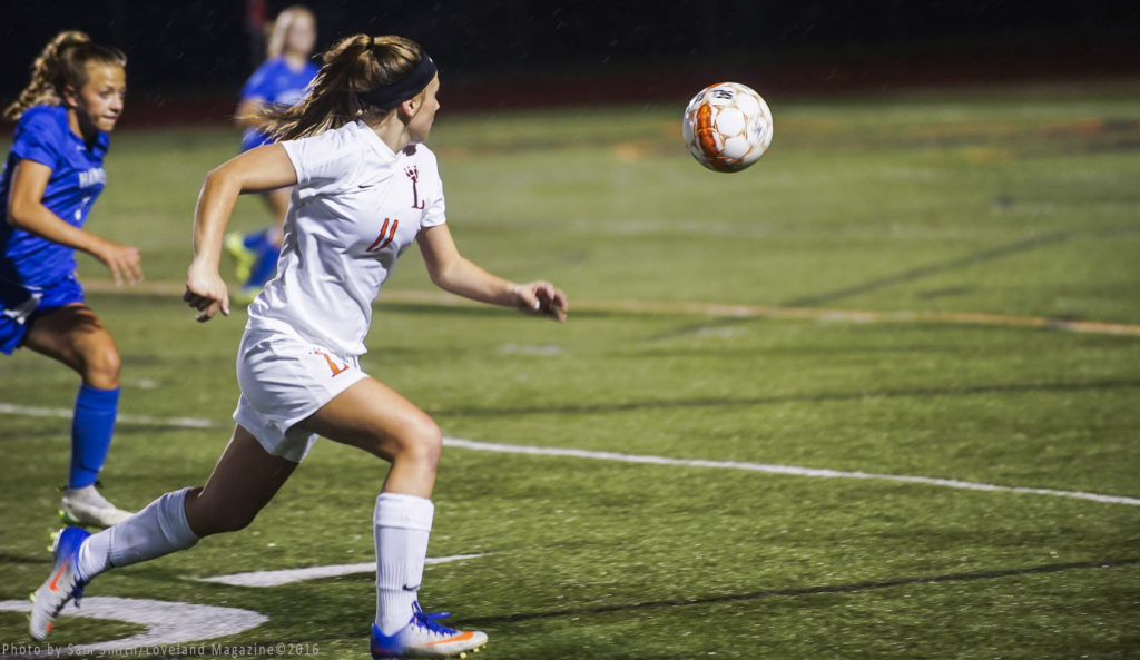 girlssoccer9-28-16-7