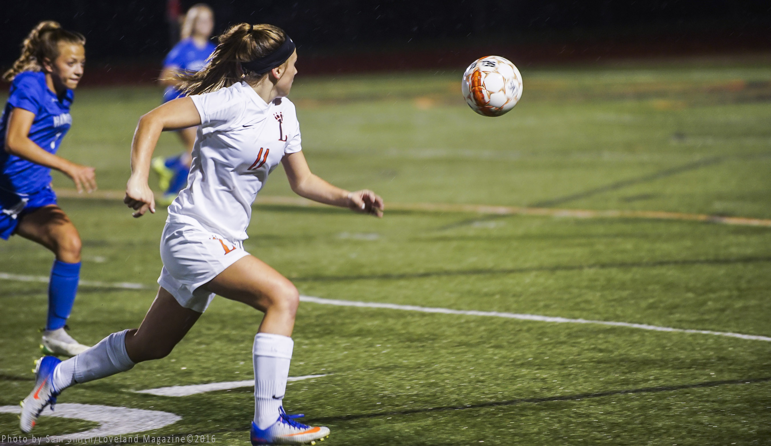 girlssoccer9-28-16-7