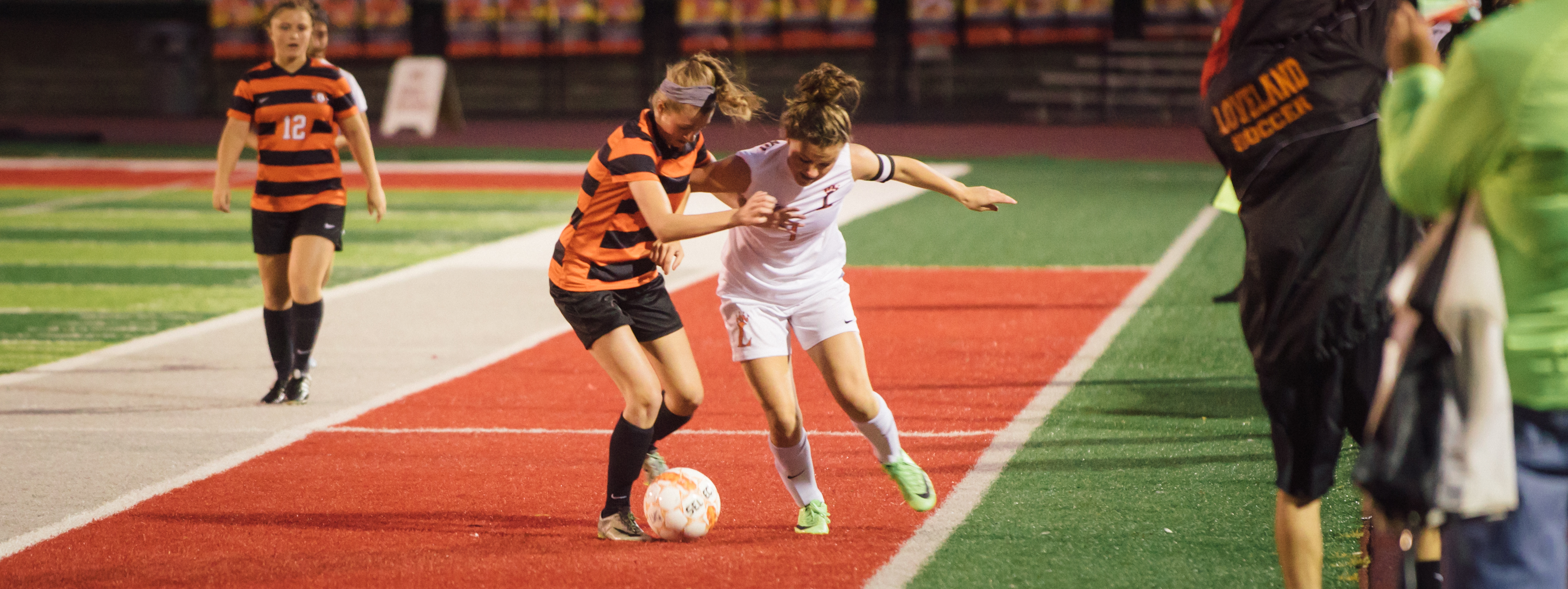 Women’s soccer advances in tournament; to compete for district on Thursday 10/26