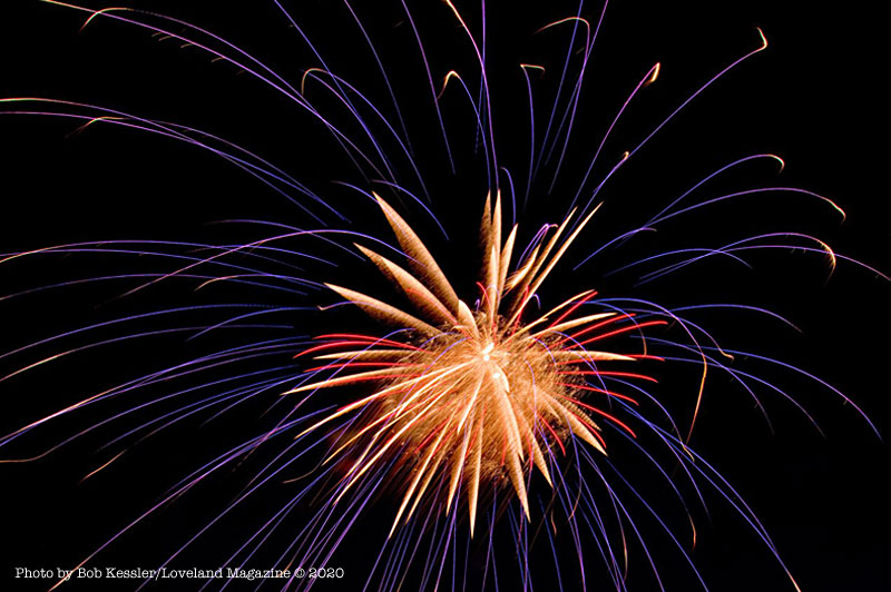 [VIDEO] Bob Kessler gets intimate with 6″ shells on the 4th of July!