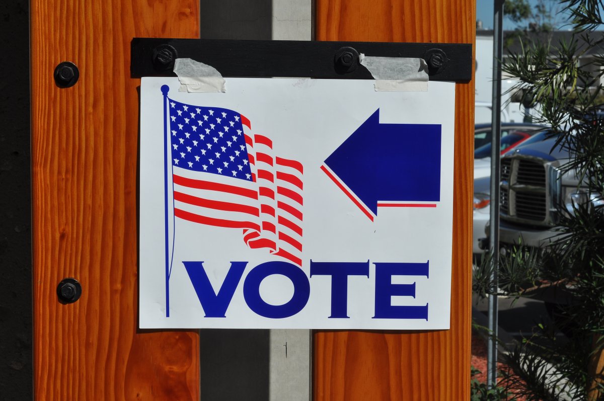 Educators battle misinformation in run-up to November election
