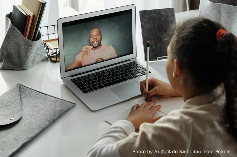 Food stamp benefits available to eligible Ohio schoolchildren attending classes remotely