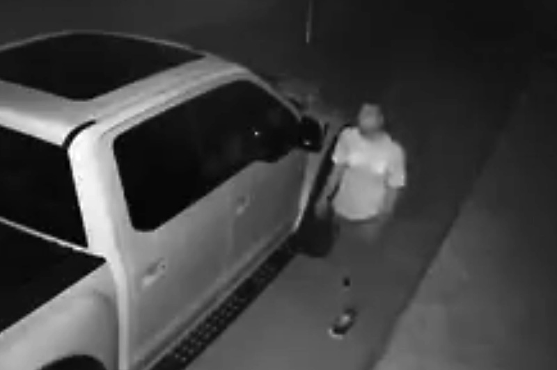 [Video] Do you know this man?