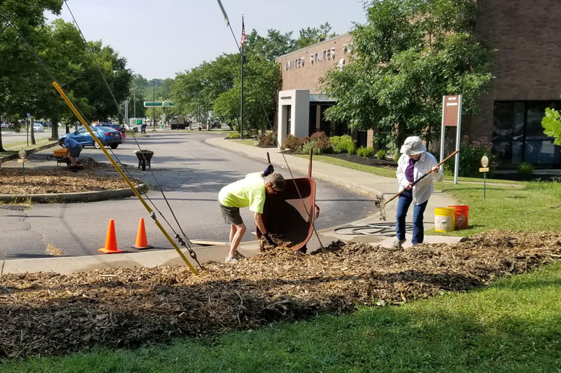 What’s With All the Mulch at the Post Office?