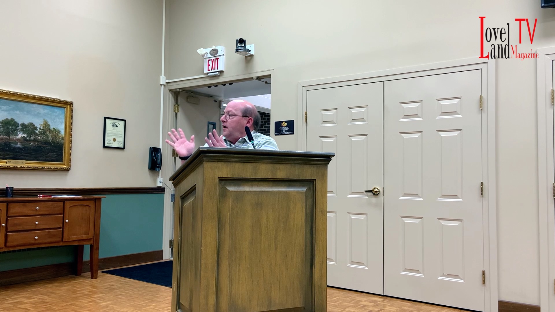 [VIDEO] Fellow residents chastised  by Todd Osborne over their views on annexing Grailville and parking garage
