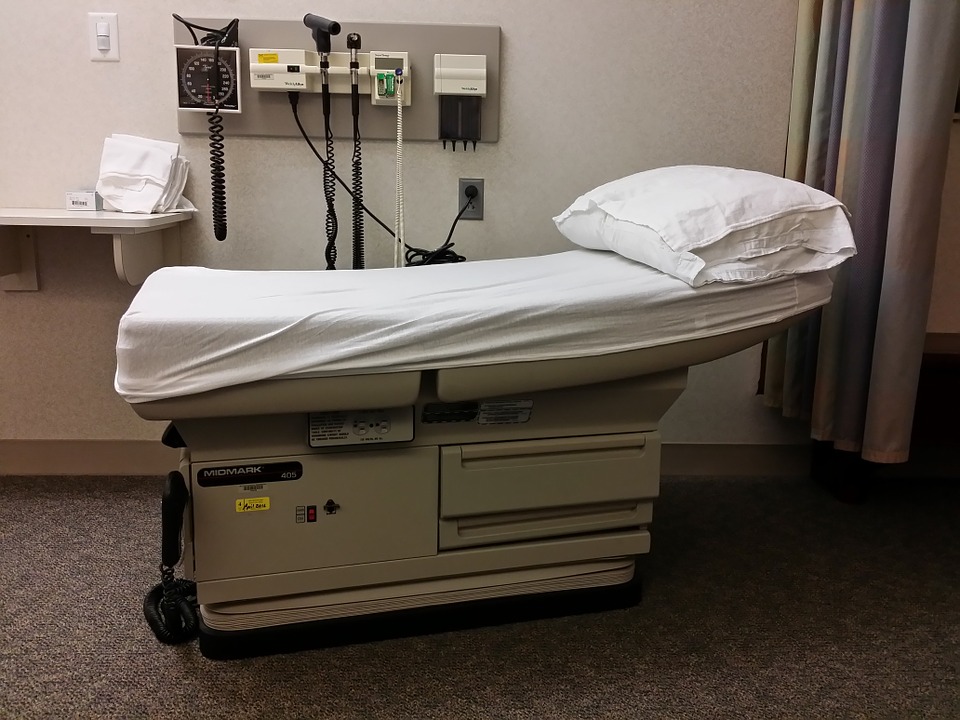 ‘Unequivocal nightmare:’ OB/GYNs fear uncertainty, health care delays post-Roe