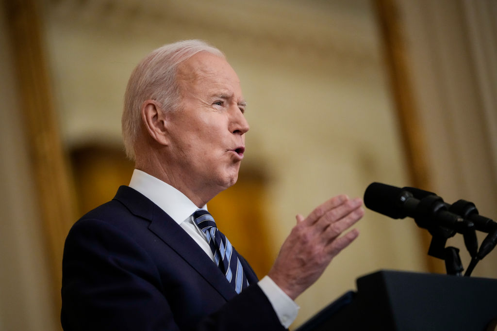 Biden to wipe out $10,000 in student loan debt for many borrowers