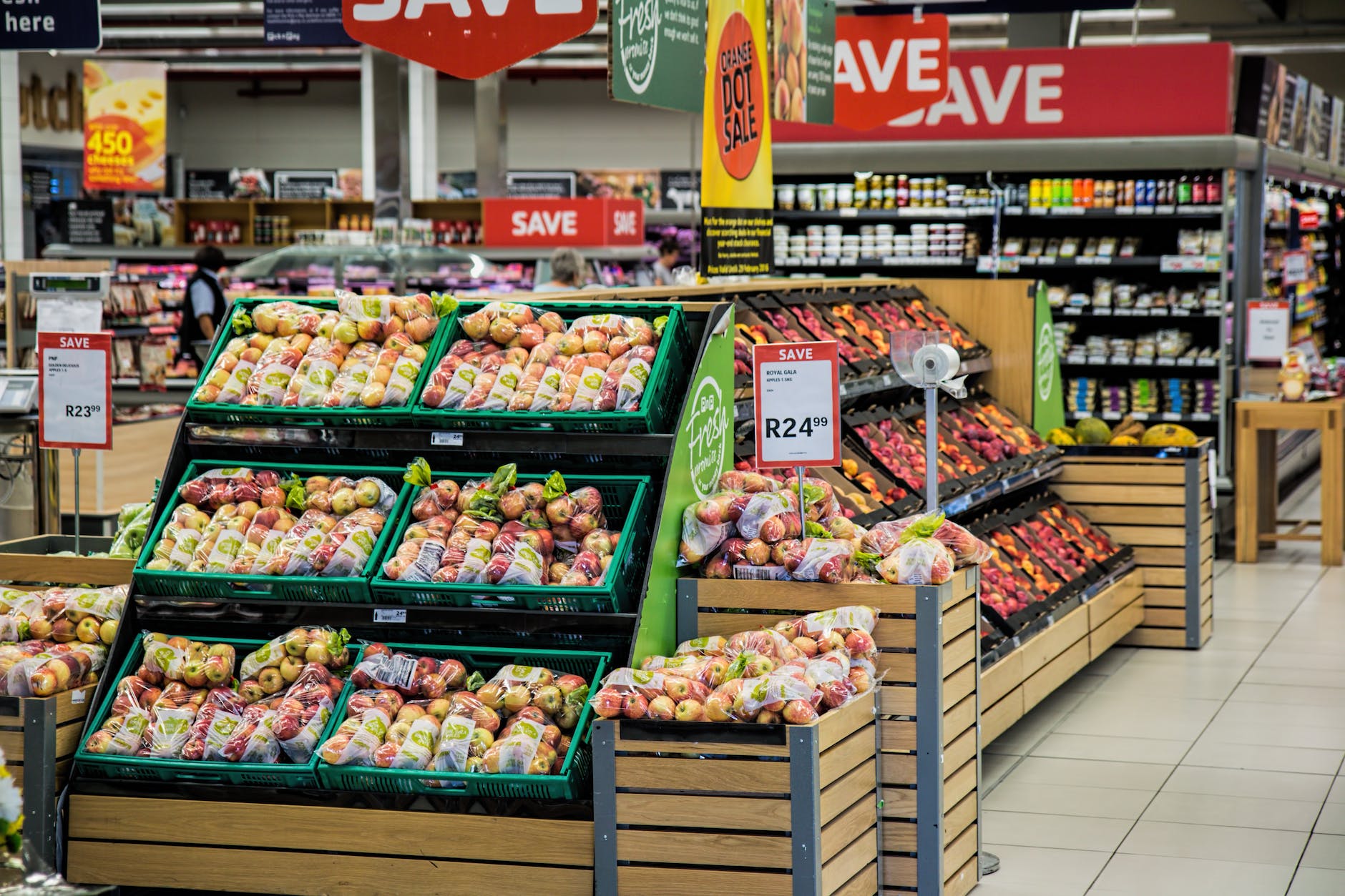 Download the LIFE Food Pantry shopping list of current needs