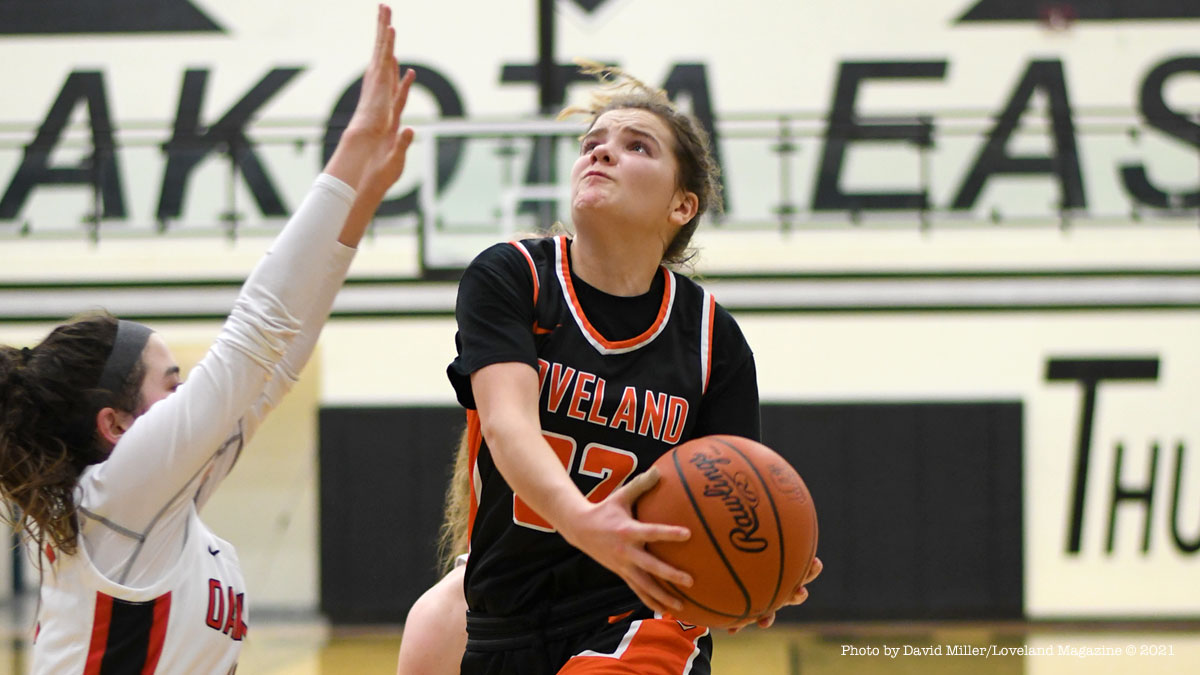 [Game Photos] Loveland Tigers advance in State Tournament to face Mason Comets