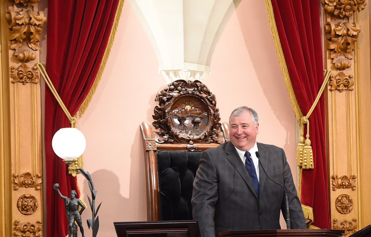 Householder denies D.C. dinners, tying donations to legislation