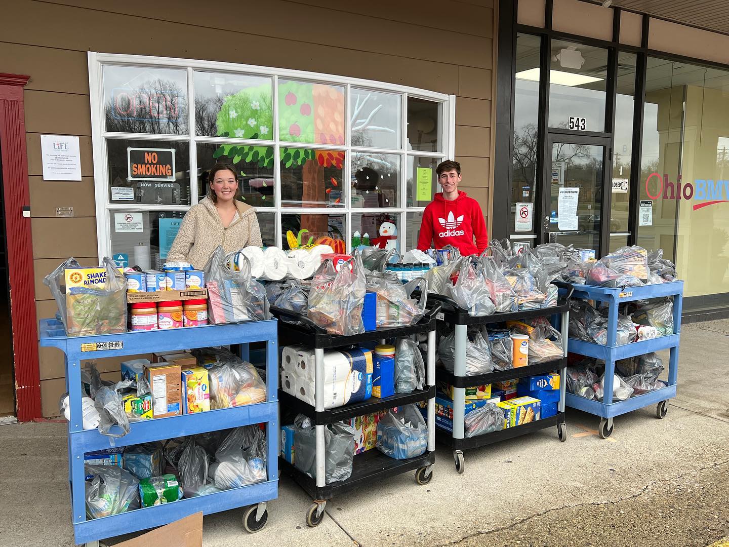 Loveland High School Student Council shares the wealth
