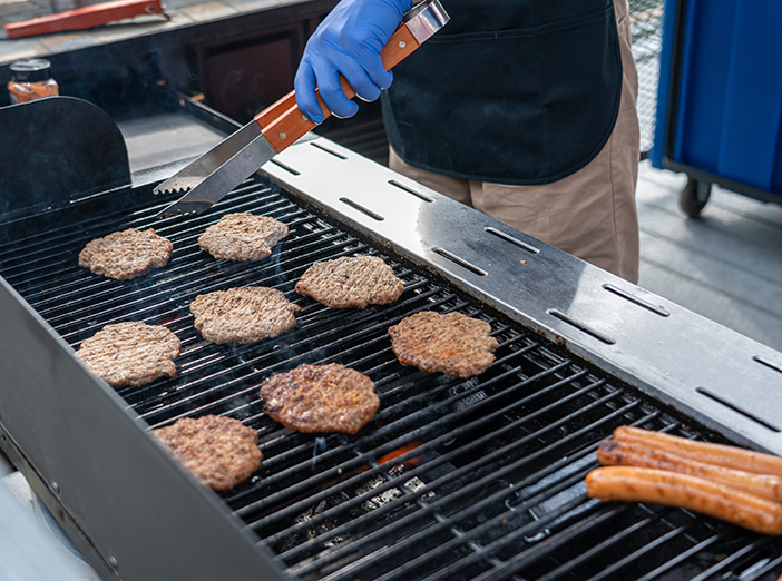 Burgers & Brews w/live music at Lake Isabella