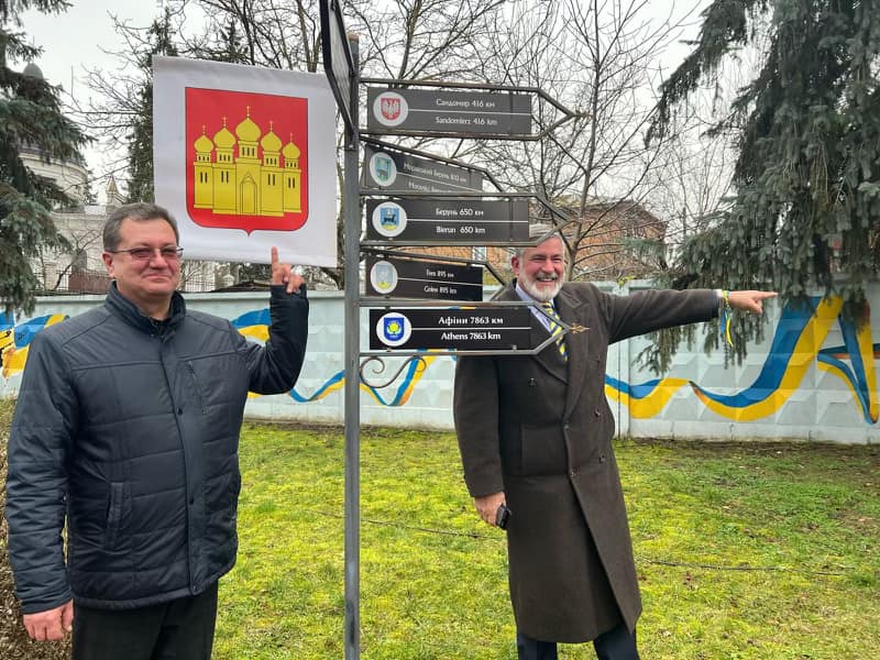 ‘They’re all in.’ Athens mayor represents Ohio on Ukraine sister-city trip