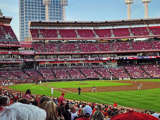 The Reds Drop Another Series but are Still In Contention