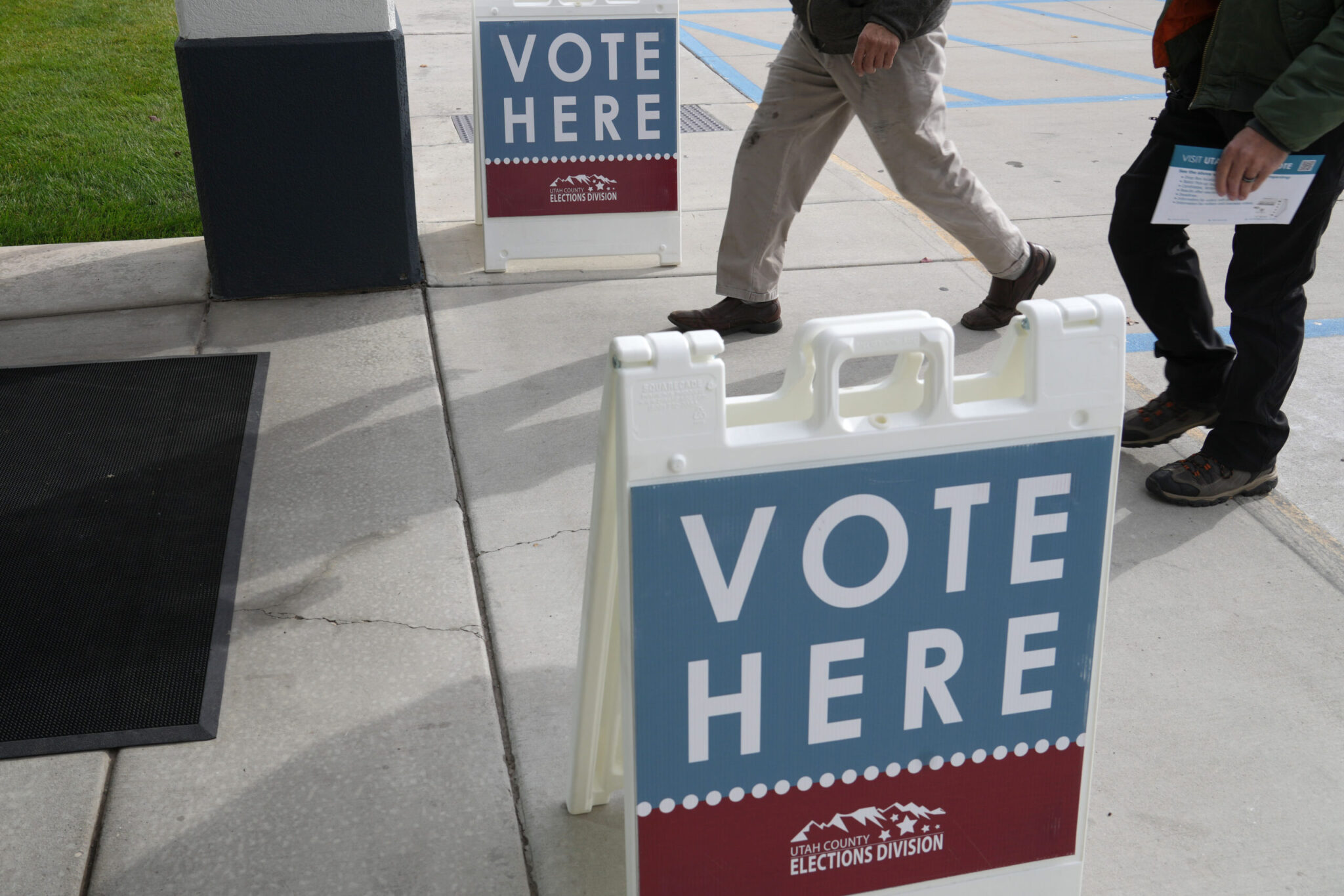 Federal judge scraps Ohio’s narrow list of helpers for disabled voters