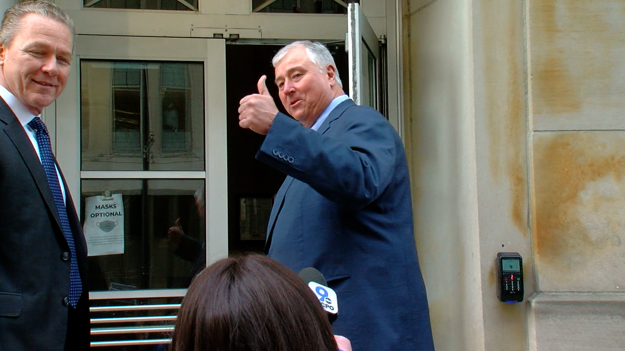 Attorney: ex-Ohio Speaker Larry Householder using Trump ‘connections’ to try to get out of prison