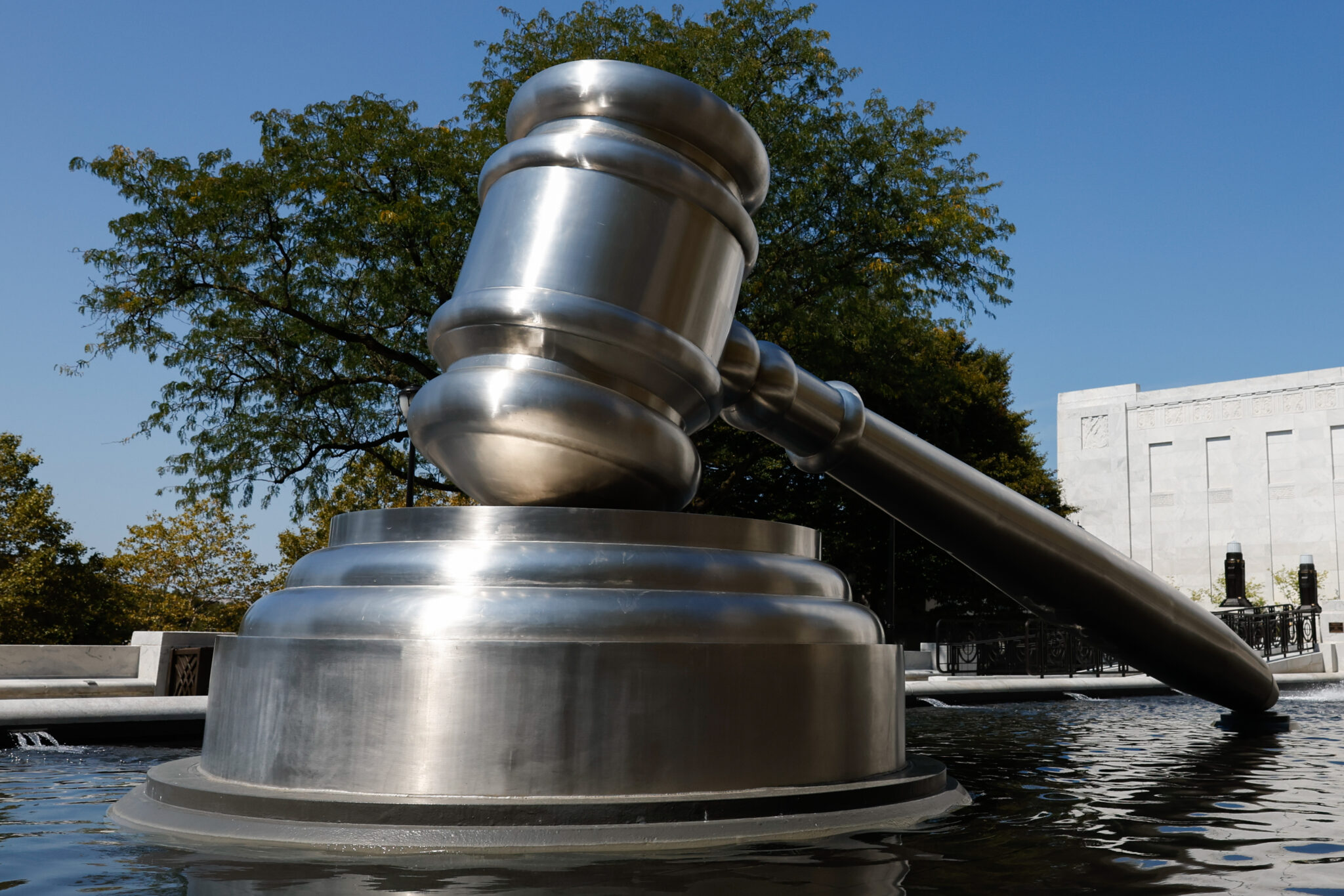 Ohio Supreme Court: Opioid judgment against pharmacy chains not allowed under product liability law