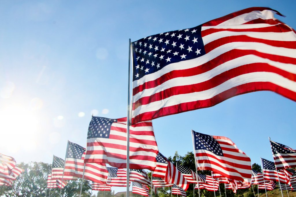 Republican bill would require Ohio school districts post their Pledge of Allegiance policy